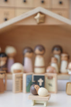 The Rescuer – Nativity Advent Set